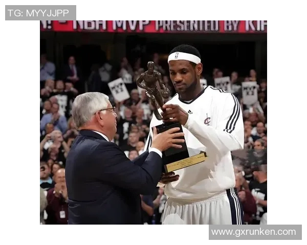 球员表现分析：谁配得上MVP？